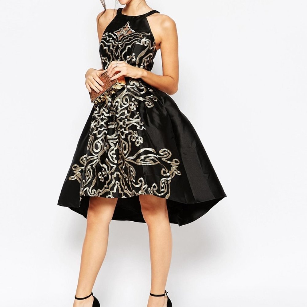 Chi Chi London-NWT. Sz: 6. Black & Gold Midi Dress